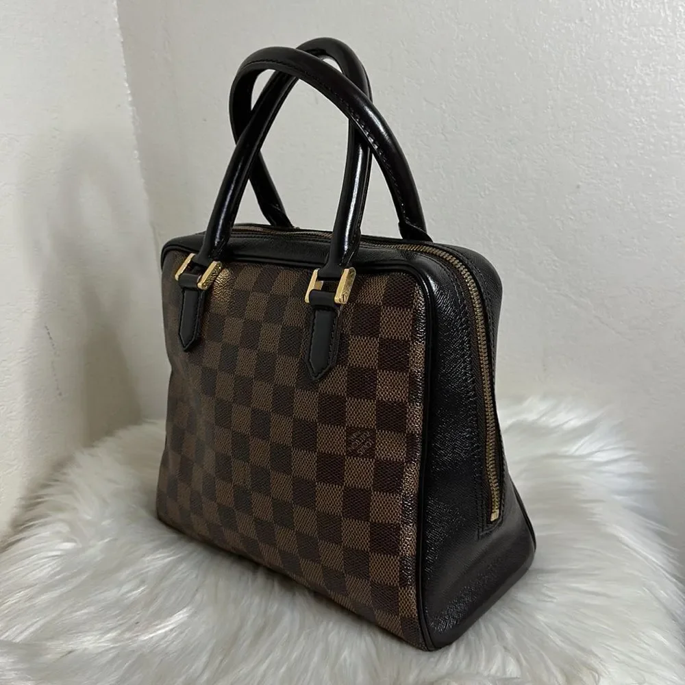💯 Authentic Damier Louis Vuitton Brera 🍀